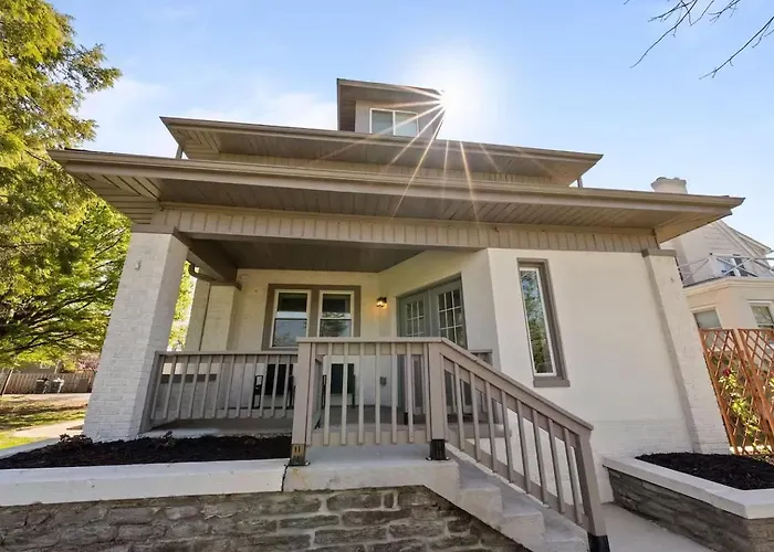 Close To Osu Rooftop Patio Grill & Outdoor Tv Apartment Columbus