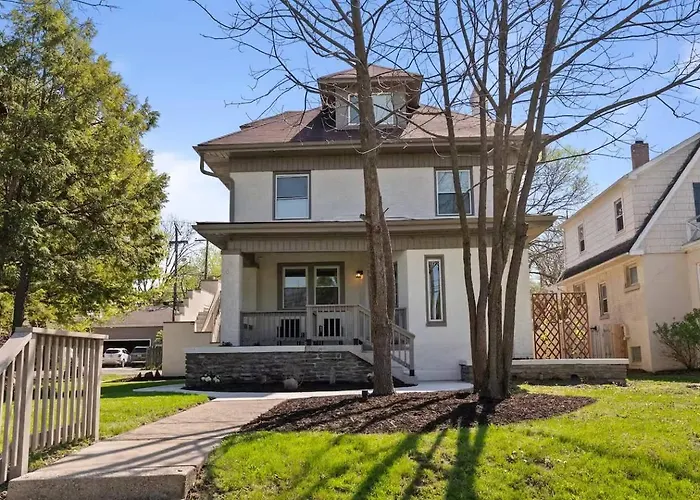 Close To Osu Rooftop Patio Grill & Outdoor Tv Apartment Columbus