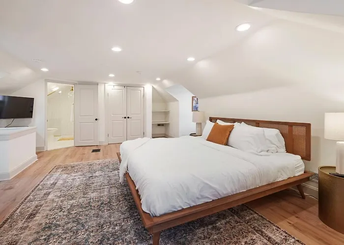 Apartment Close To Osu Rooftop Patio Grill & Outdoor Tv Columbus